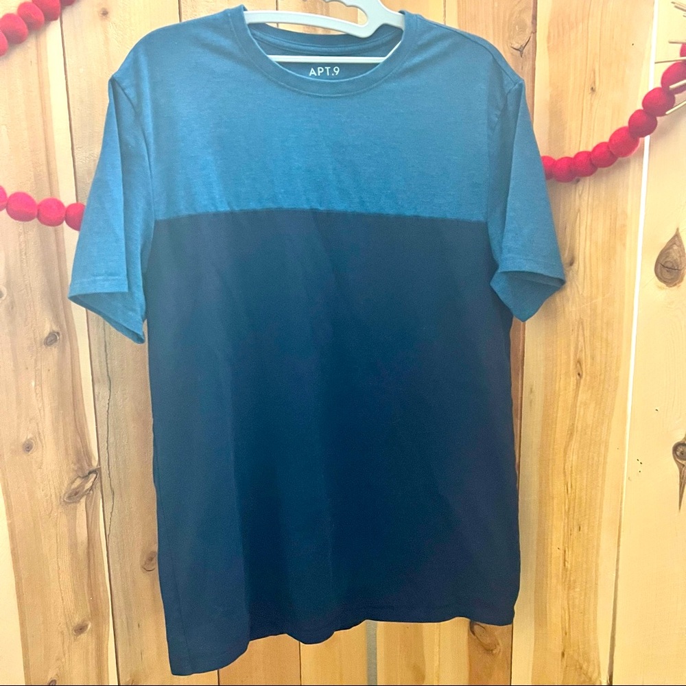 Apt.9 Premier Flex two-tone Activewear Sz.M